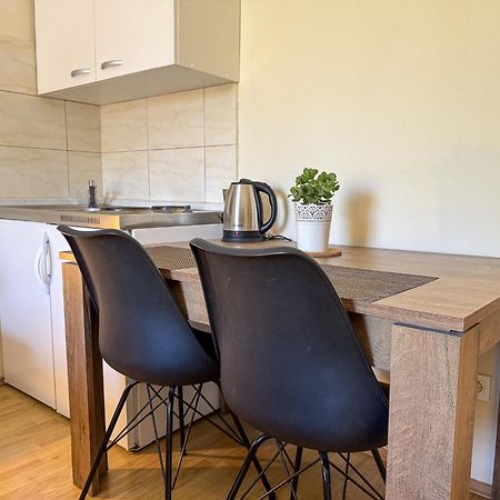 Apartments Pralas Mokosica Luaran gambar