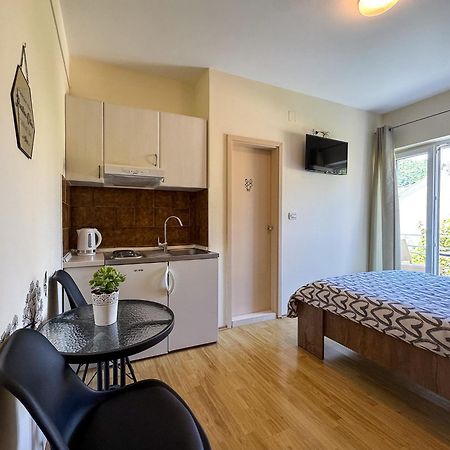 Apartments Pralas Mokosica Luaran gambar