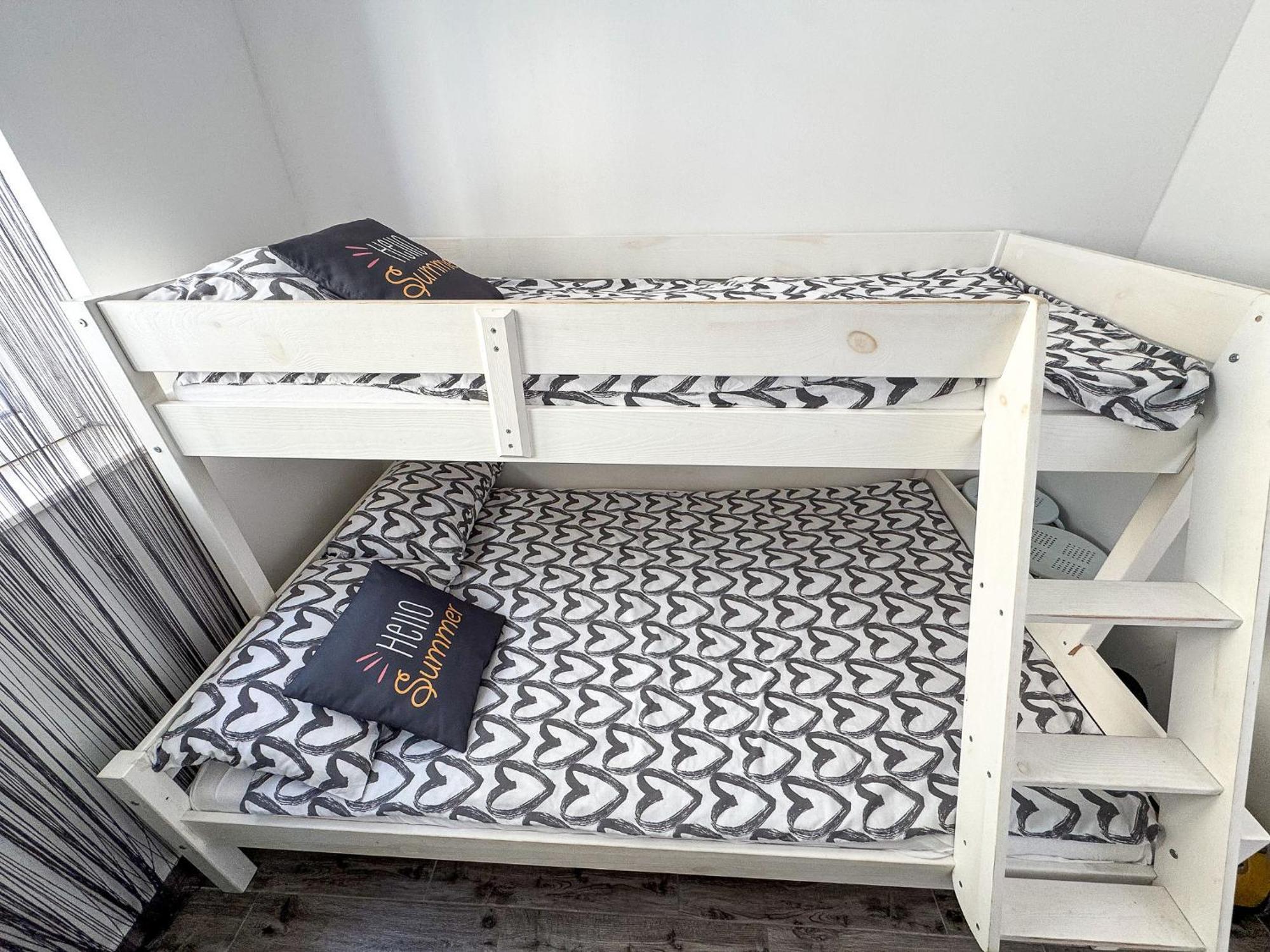 Apartments Pralas Mokosica Luaran gambar