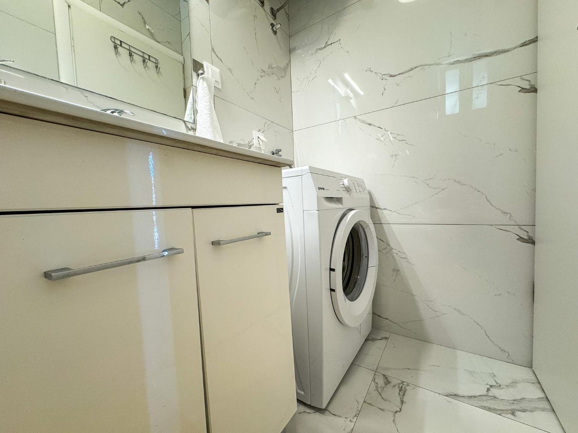 Apartments Pralas Mokosica Luaran gambar
